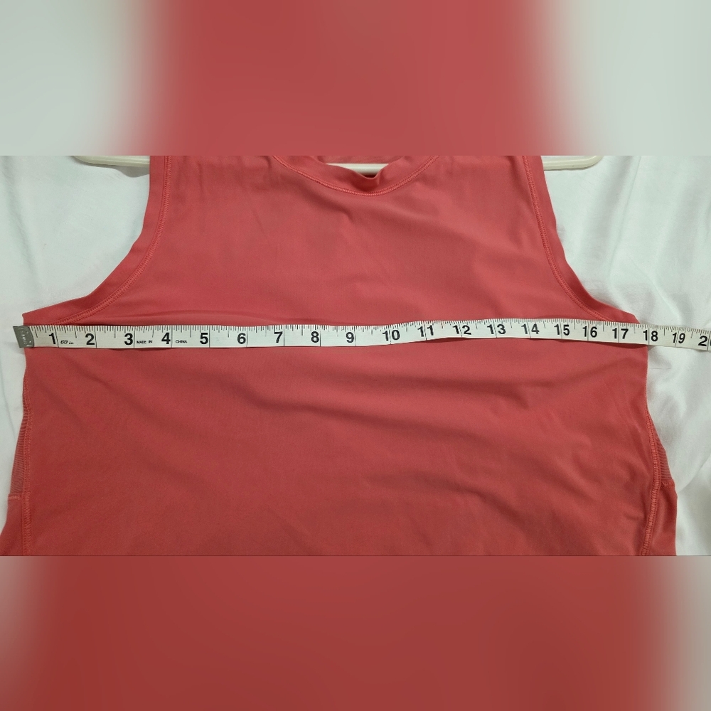 Athleta Ultimate Muscle Tank — Size Unknown, Coral EUC - Picture 5 of 6